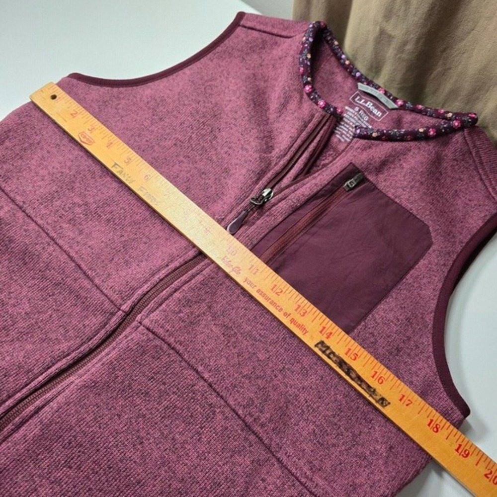 LL Bean Sweater Fleece Vest Women Small‎ Regular Purple Floral Trim Full Zip - Picture 6 of 8